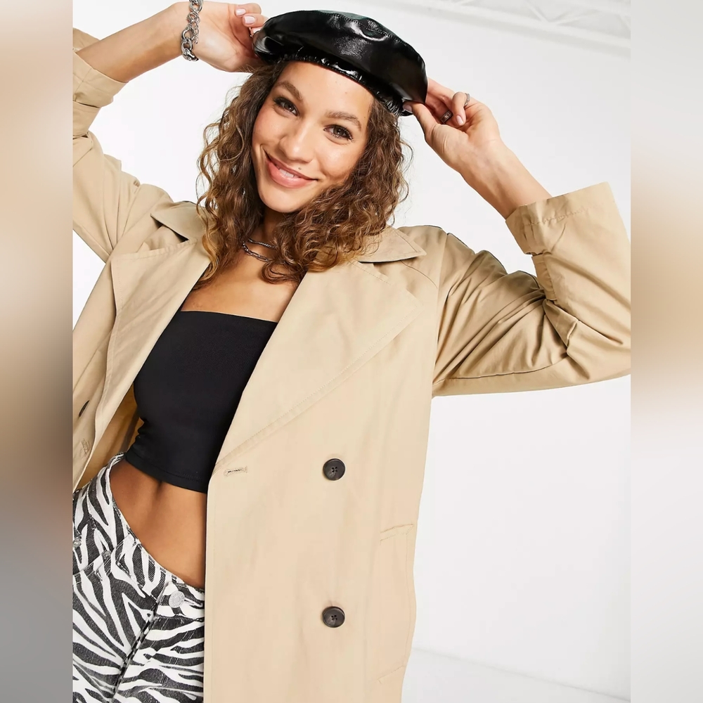 Bershka Classic Trench Coat in Beige